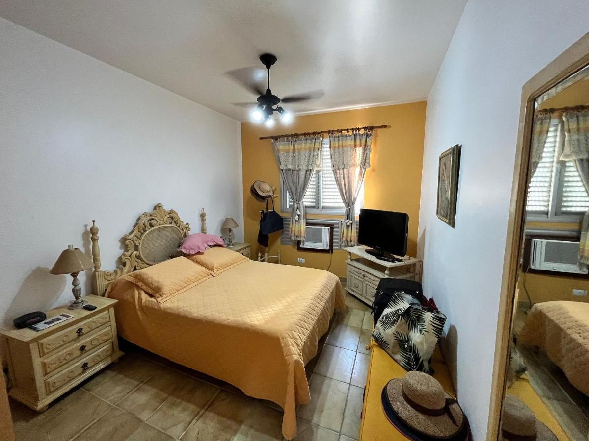 Super Aconchegante E Espacoso - Sacada Ampla E Perto Da Praia - Super Confortavel - Ap. 13 - Ed. Maison Du Parc Guarujá Dış mekan fotoğraf
