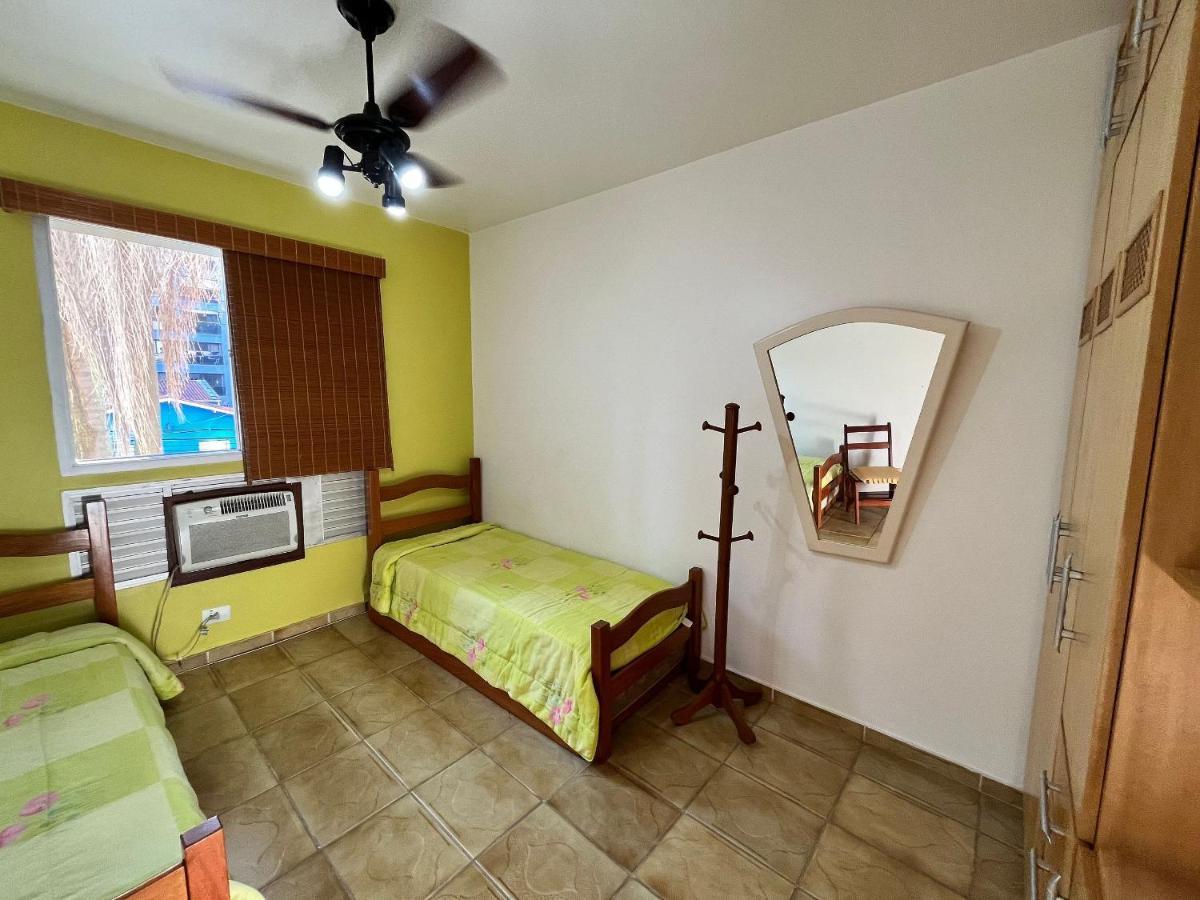 Super Aconchegante E Espacoso - Sacada Ampla E Perto Da Praia - Super Confortavel - Ap. 13 - Ed. Maison Du Parc Guarujá Dış mekan fotoğraf
